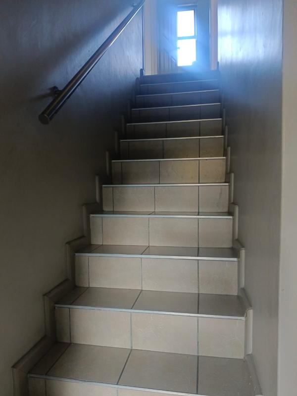 To Let 3 Bedroom Property for Rent in Tara Western Cape